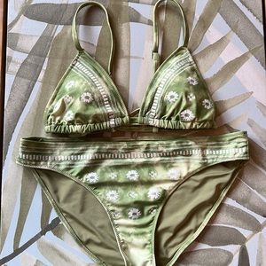 Top- Floral daisy embroidered tie dye bikini adjustable